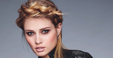 party-season-the-top-hair-nails-and-make-up-looks.jpg