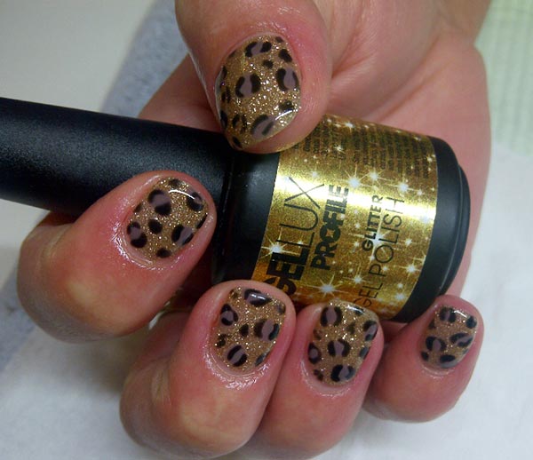 Gellux leopard nail art design by Julie-Anne Larivière