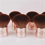 Bellamianta Luxury Kabuki Bronzing BrushAlternative Image1