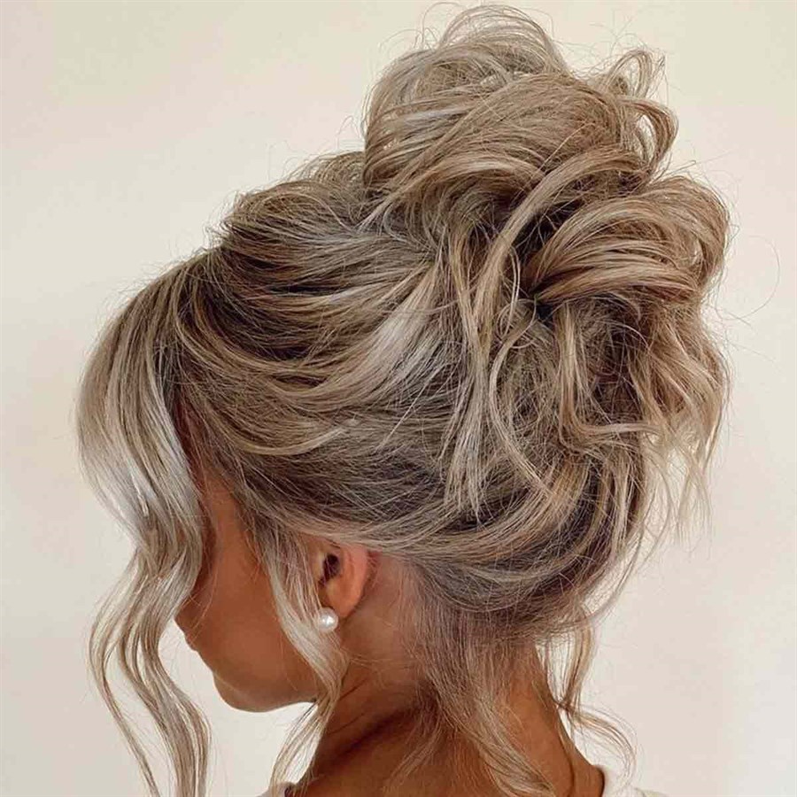 Bridal Hair Updo Courses | Classic Hair Up Course for Weddings and Events - Online & Instore Bridal Hair Updo Courses | Classic Hair Up Course for Weddings and Events - Online & Instore